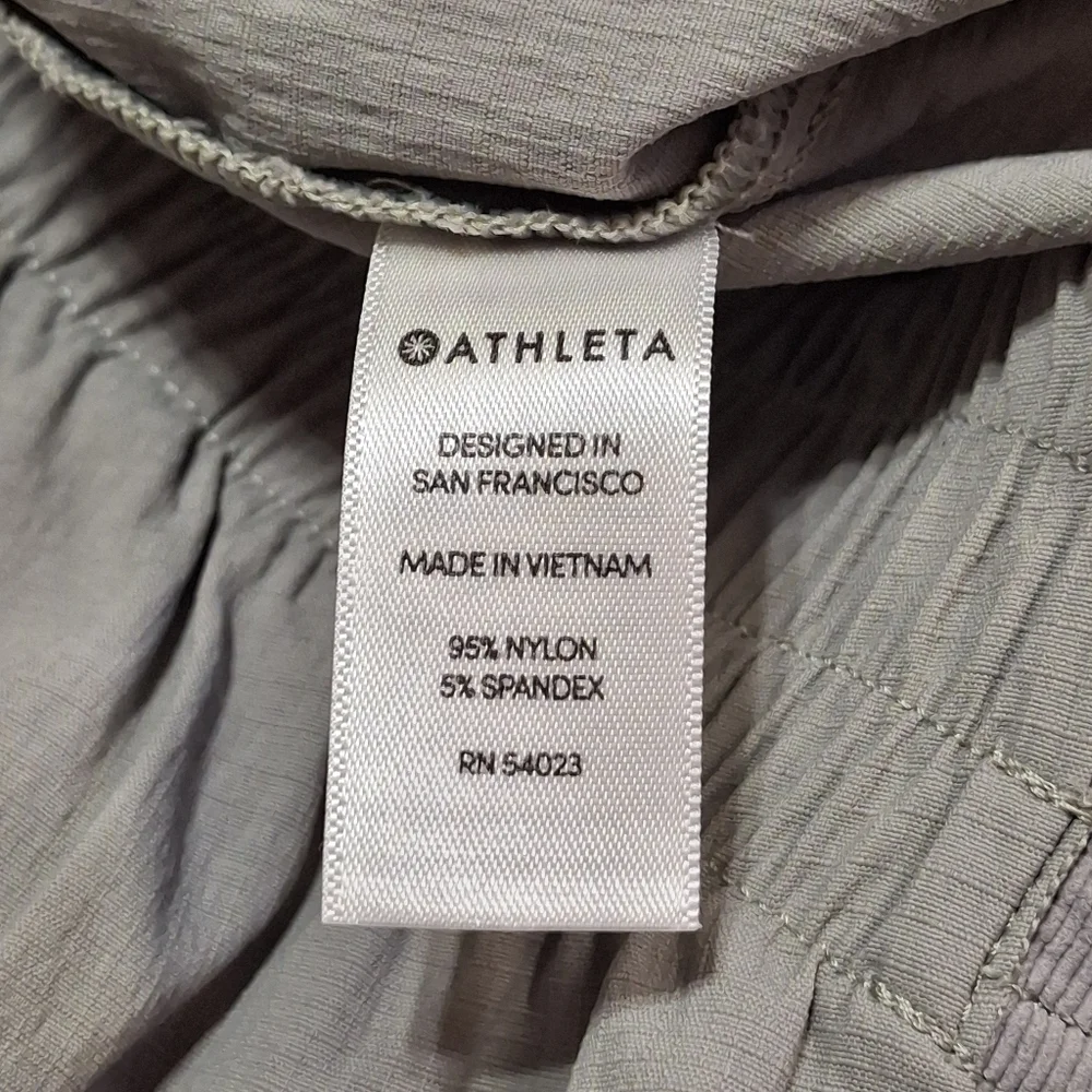 Athleta Mod Trekkie Crop Pants 291743-01 Gray Nylon Zipper Ankle   Women Size 8
